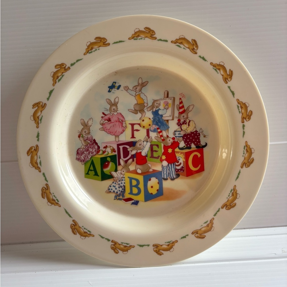 Royal Doulton Bunny Easter Kids Plate